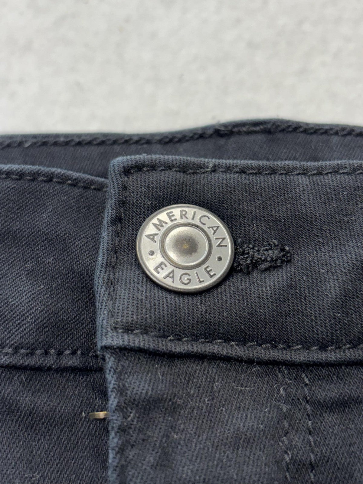 American Eagle Womens 8 Black Denim Cut Off Cuffed Stretch Shorts Ne(x)t Level
