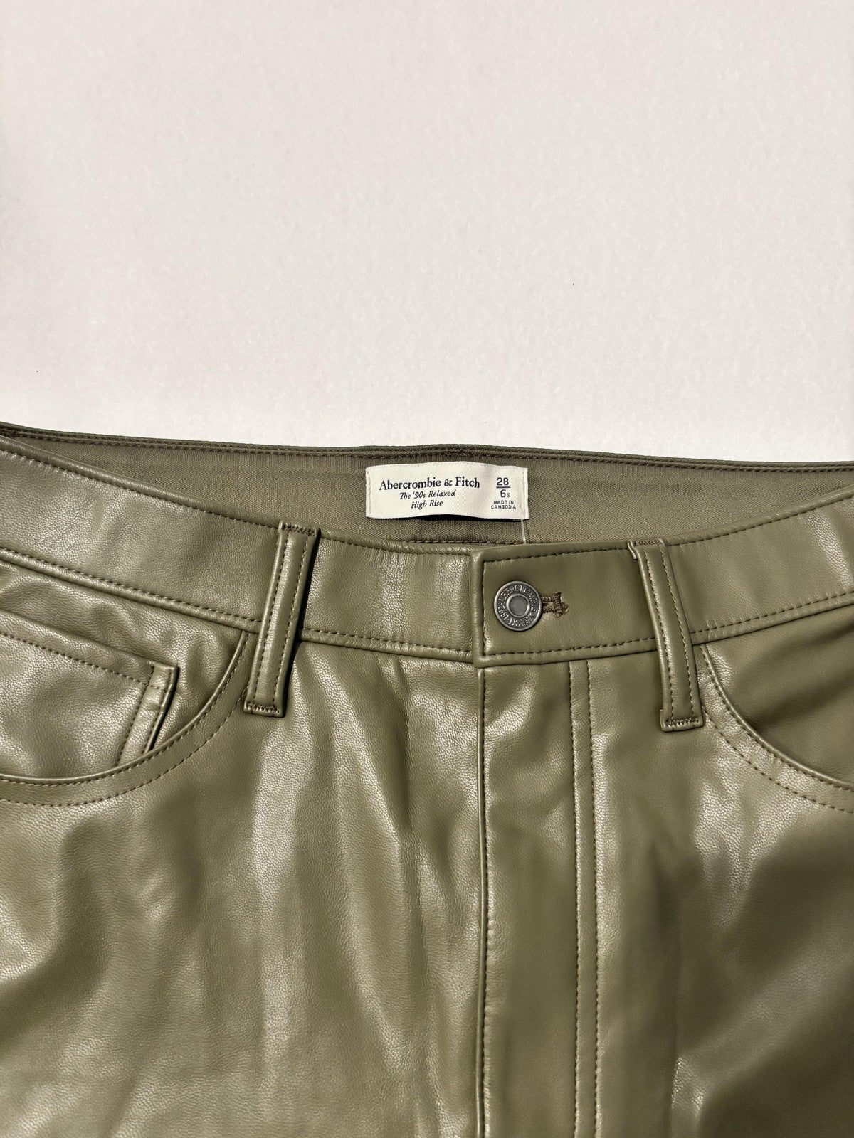 Abercrombie & Fitch Pants Womens 28 Short Green Faux Leather 90s High Rise Cargo