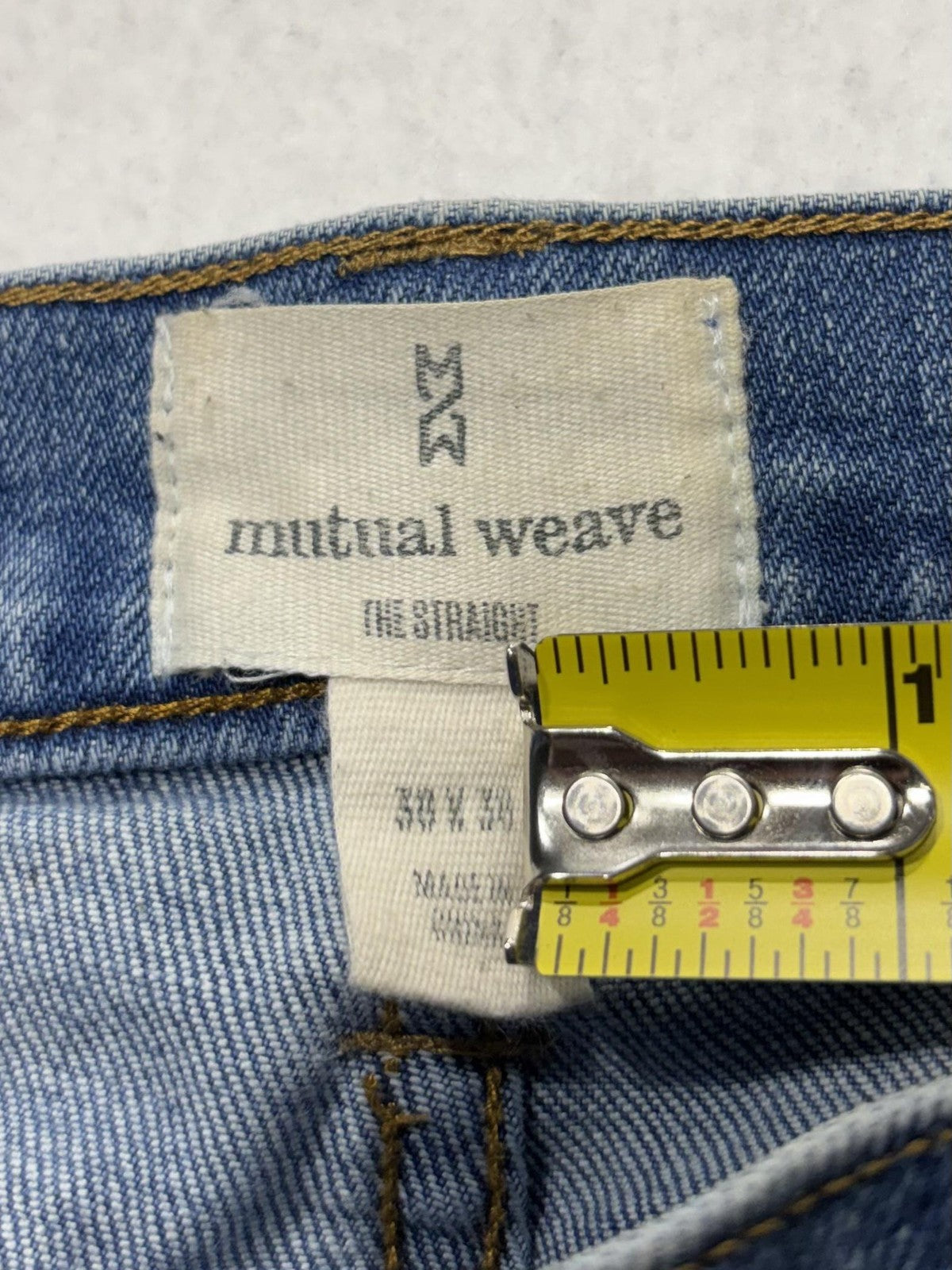 Mutual Weave The Straight Jeans Mens 34x30 Blue Medium Wash Distressed Stretch
