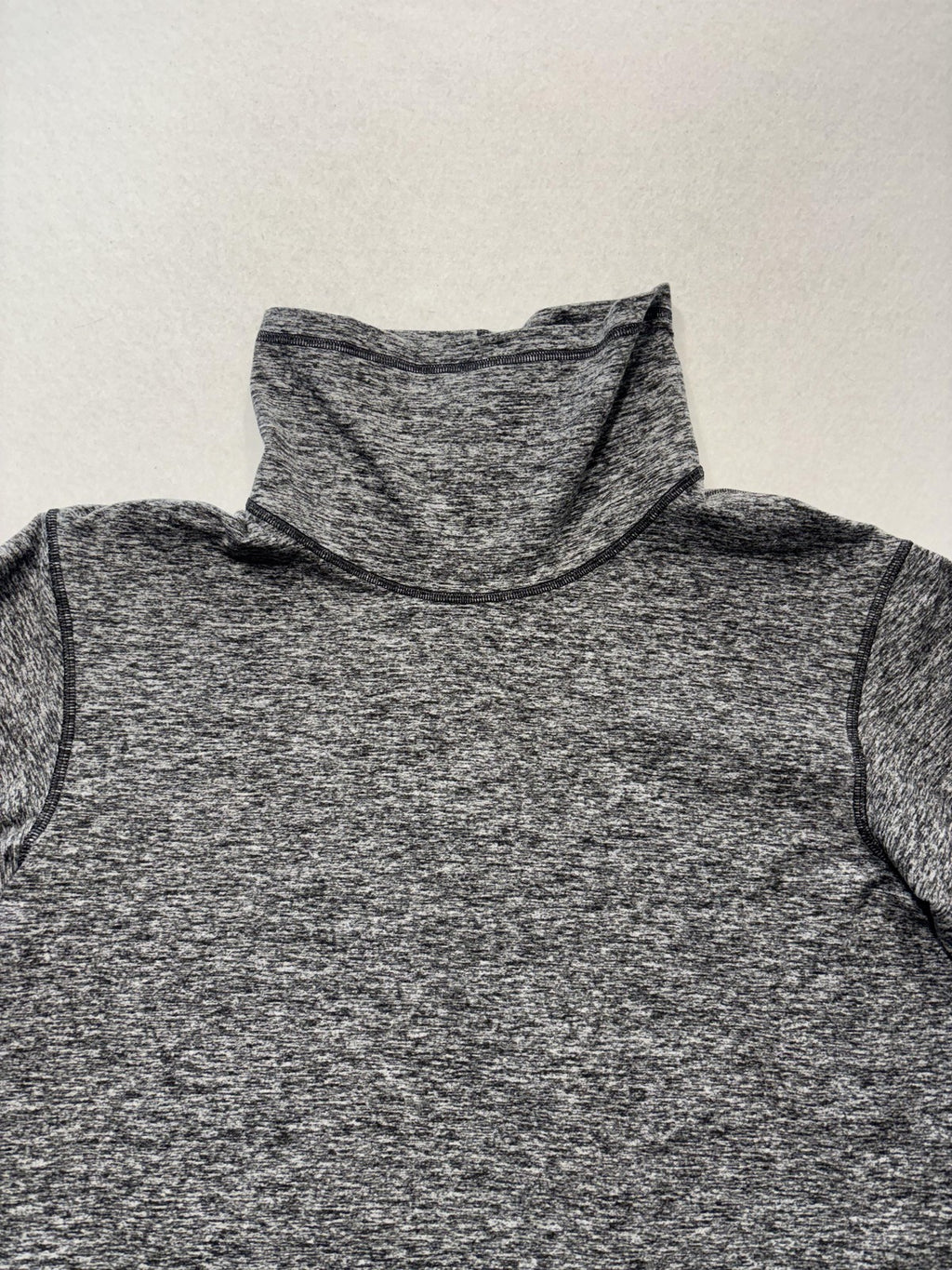 Lululemon Sweatshirt Womens 8 Gray Cowl Neck Zip Pocket Raglan Knit Pullover