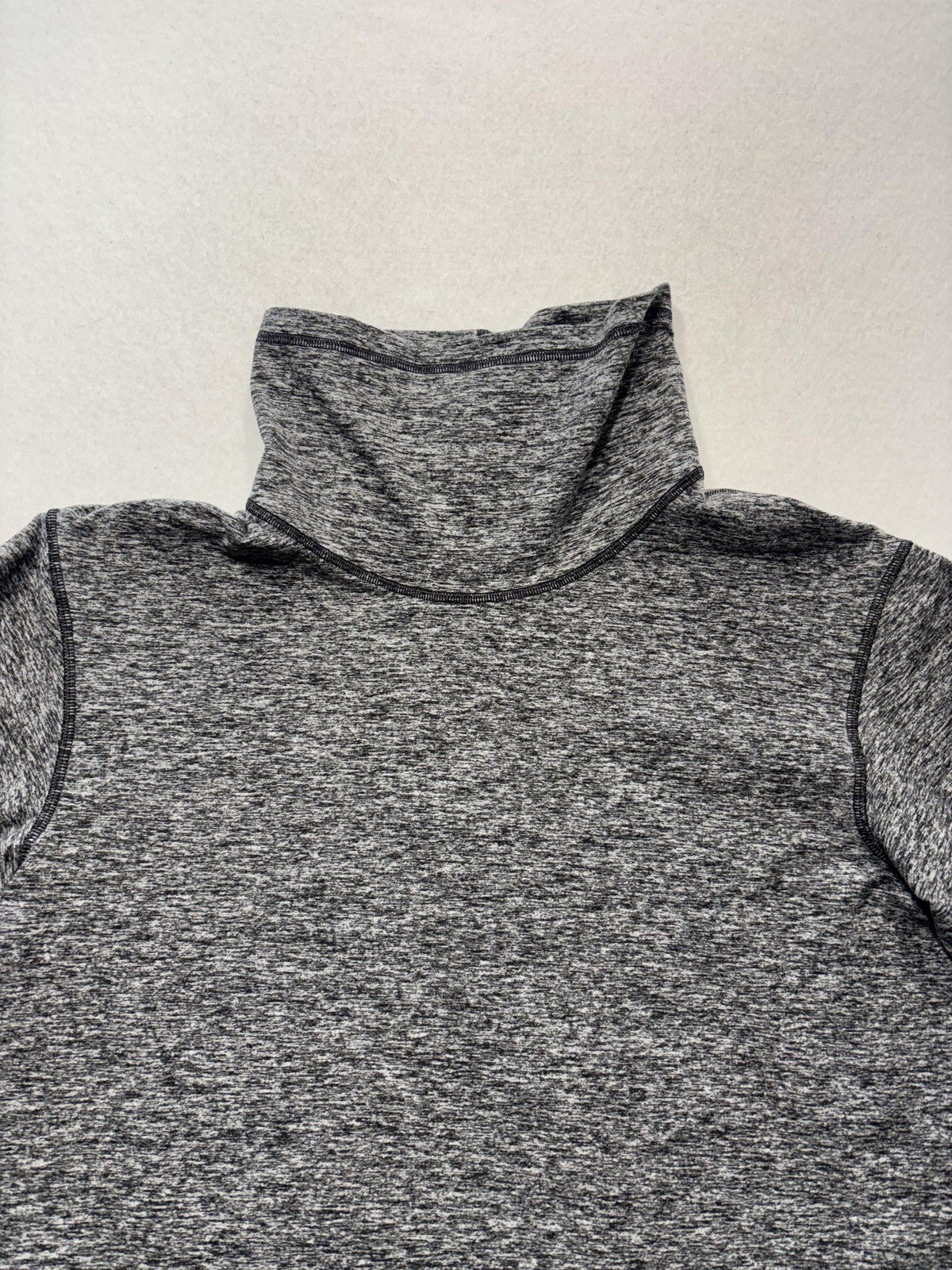 Lululemon Sweatshirt Womens 8 Gray Cowl Neck Zip Pocket Raglan Knit Pullover