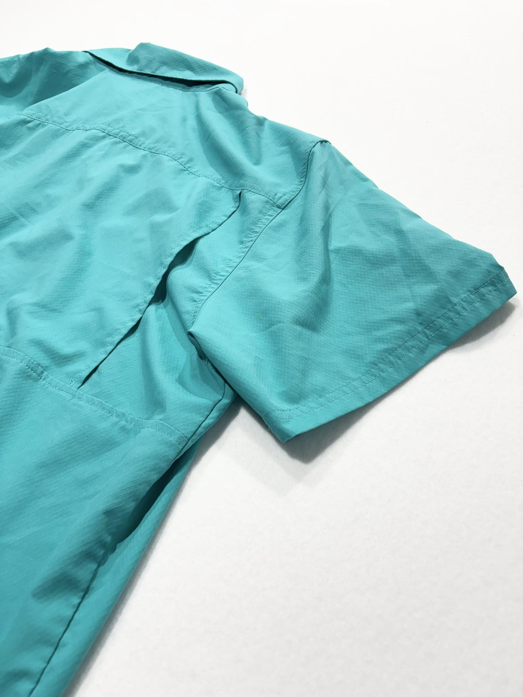 Columbia PFG Omni-Shade Shirt Mens Large Blue Short Sleeve Fishing Button Up