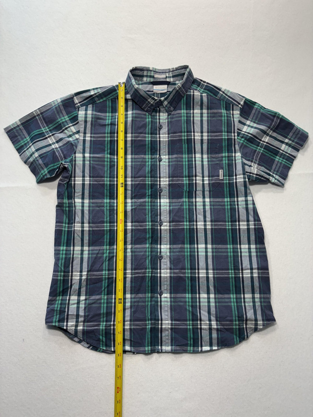 Columbia Shirt Mens Large Blue Green Plaid Short Sleeve Button Up Casual Stretch