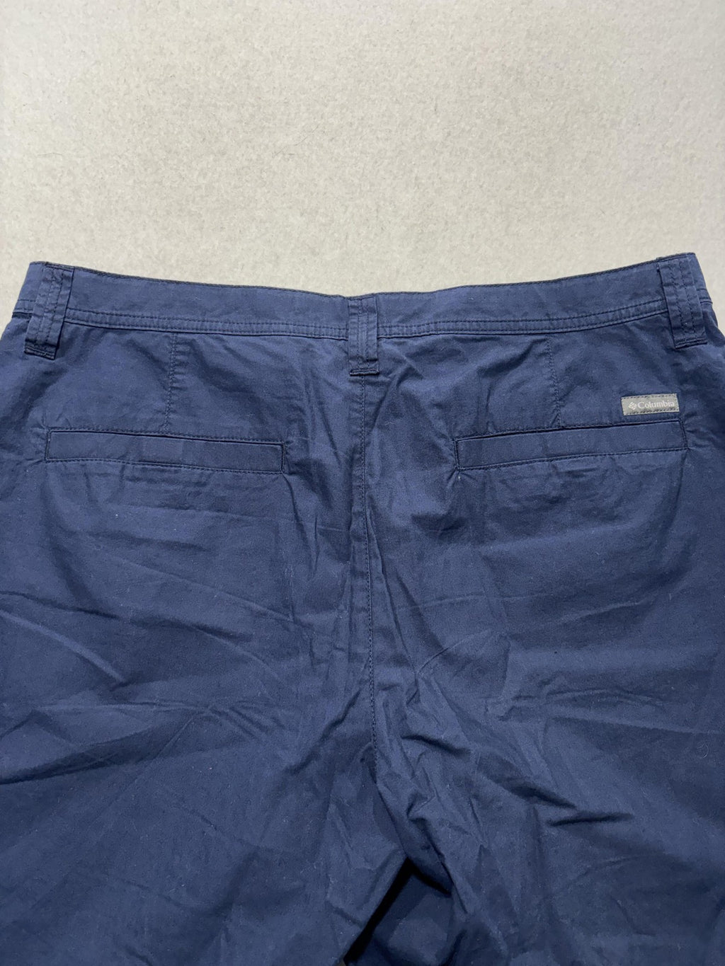 Columbia Chino Shorts Mens 34 Blue 8" Inseam Lined Lightweight Travel Casual