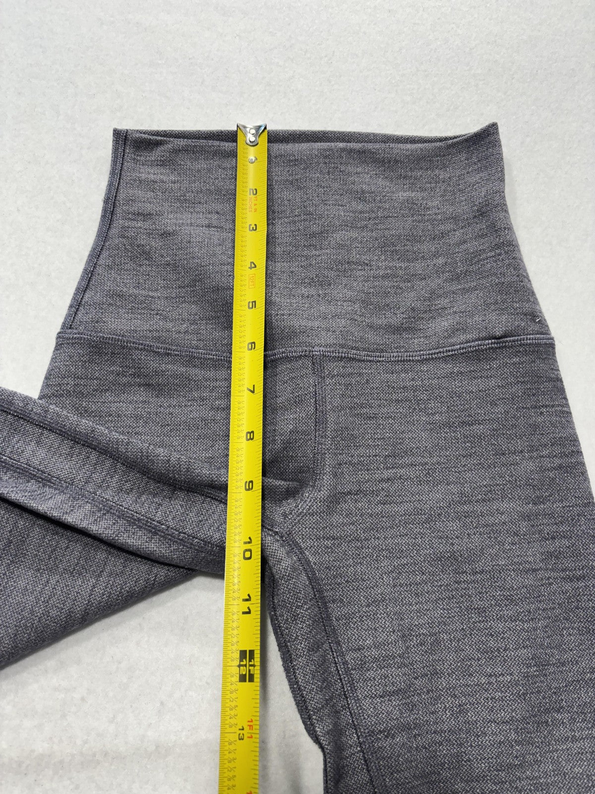 Lululemon Leggings Womens 2 Gray High Rise 25" Inseam Ankle Yoga Stretch Active