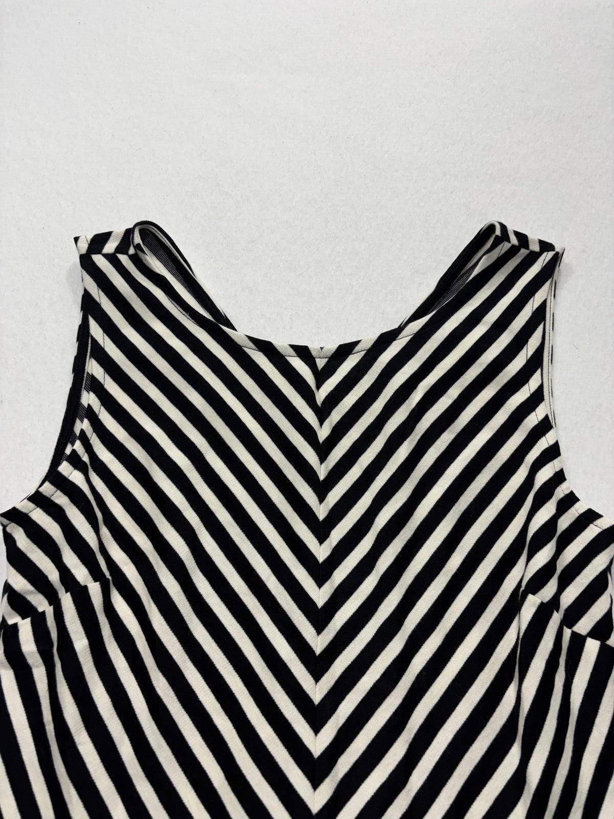 Banana Republic Tank Top Womens 4 Black White Stripe Peplum Stretch Knit Work