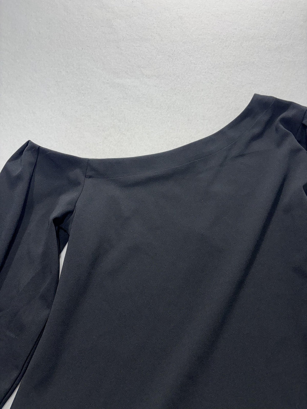 Banana Republic Blouse Womens Medium Black Off Shoulder Long Balloon Sleeve Top