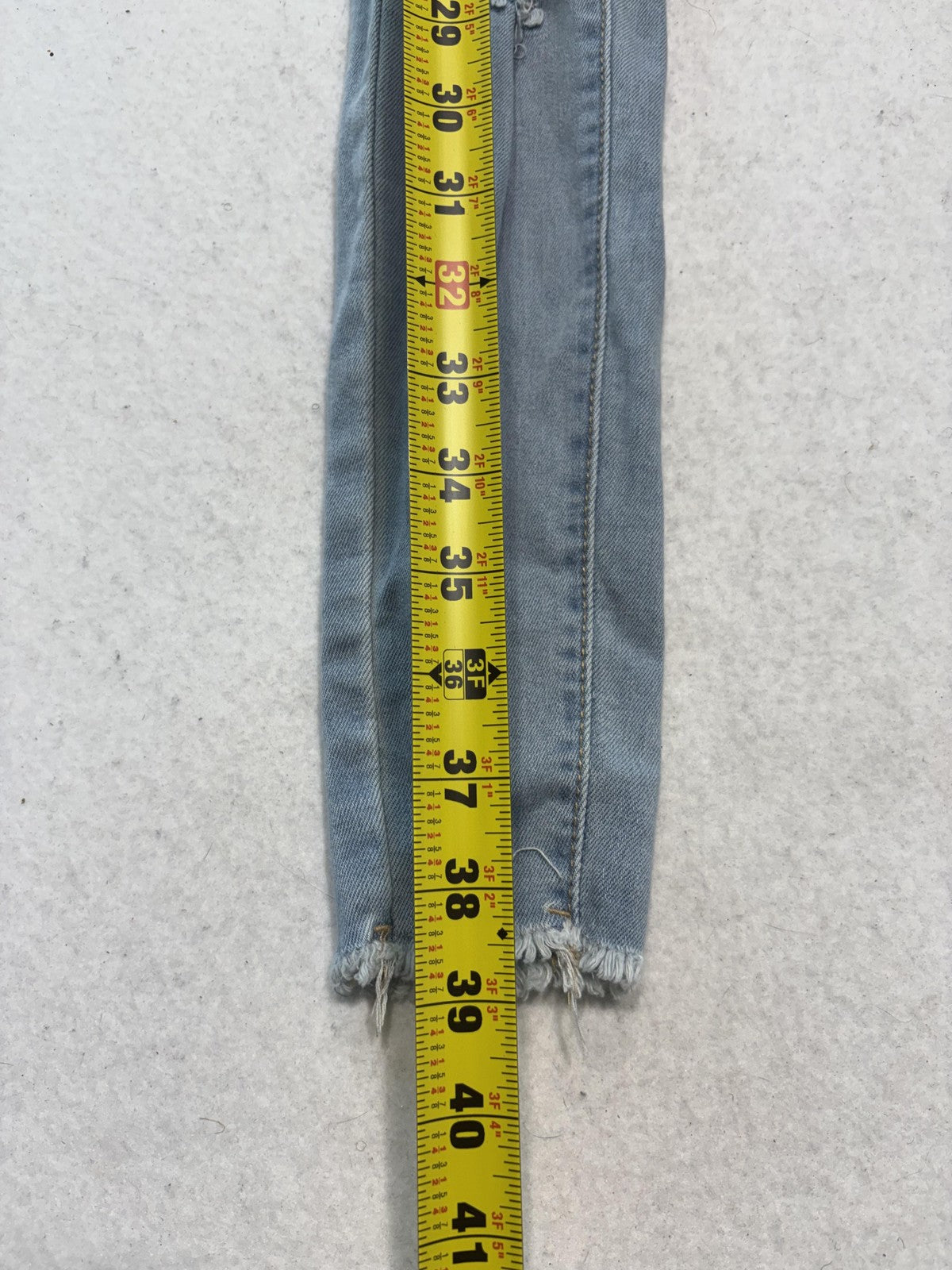Refuge Miami High Rise Skinny Jeans Juniors 3 Light Wash Distressed 27x28.5