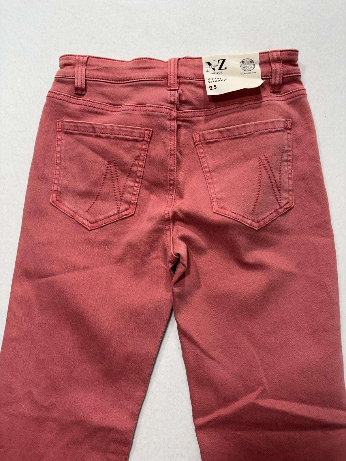 NIC+ZOE Jeans Womens 25 Red Mid Rise Straight Denim NZ Logo 5 Pocket 25x28.5