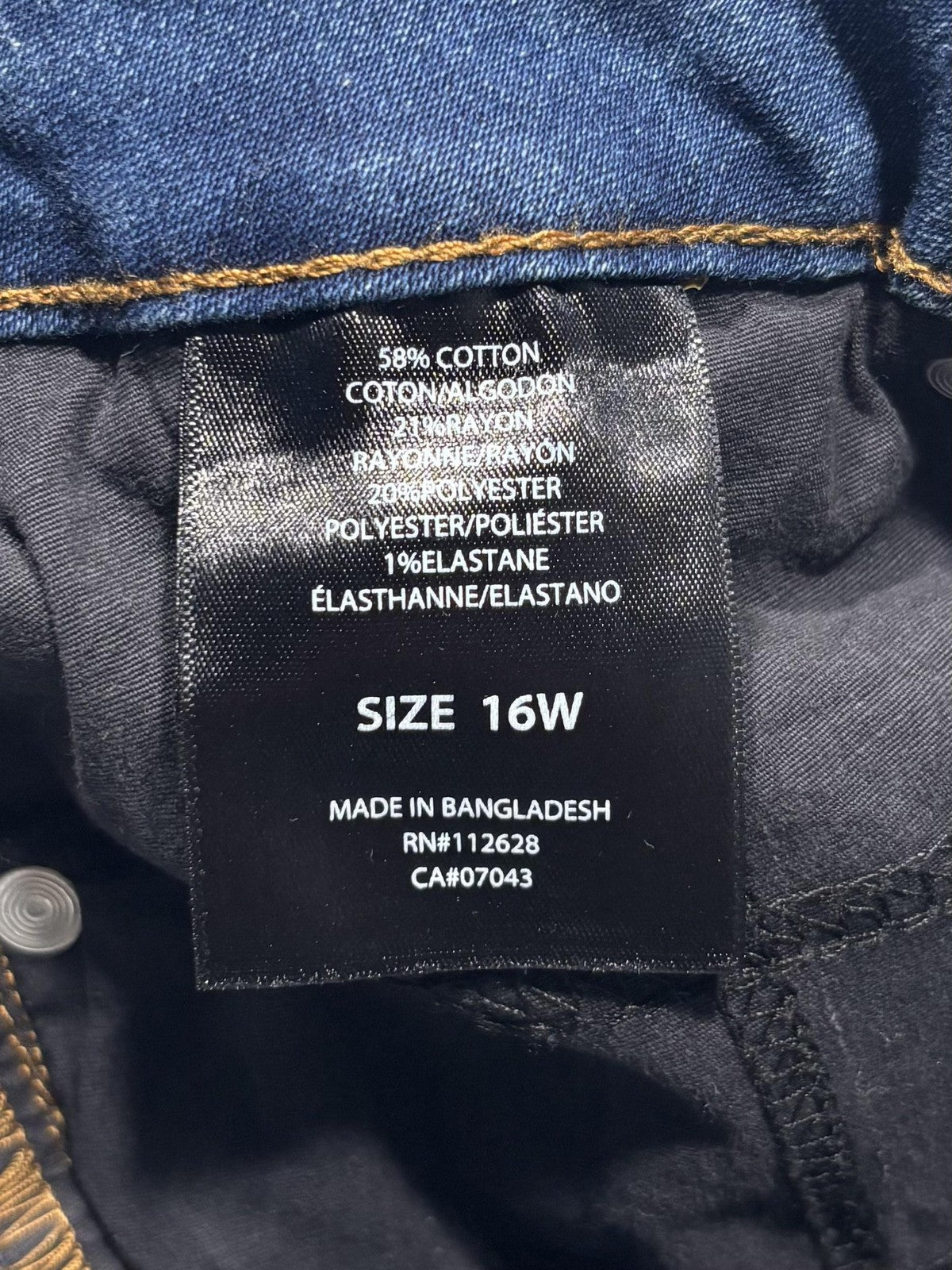 Tahari Jeans Womens 16W Blue Medium Wash High Rise Skinny Stretch 38x27 Denim