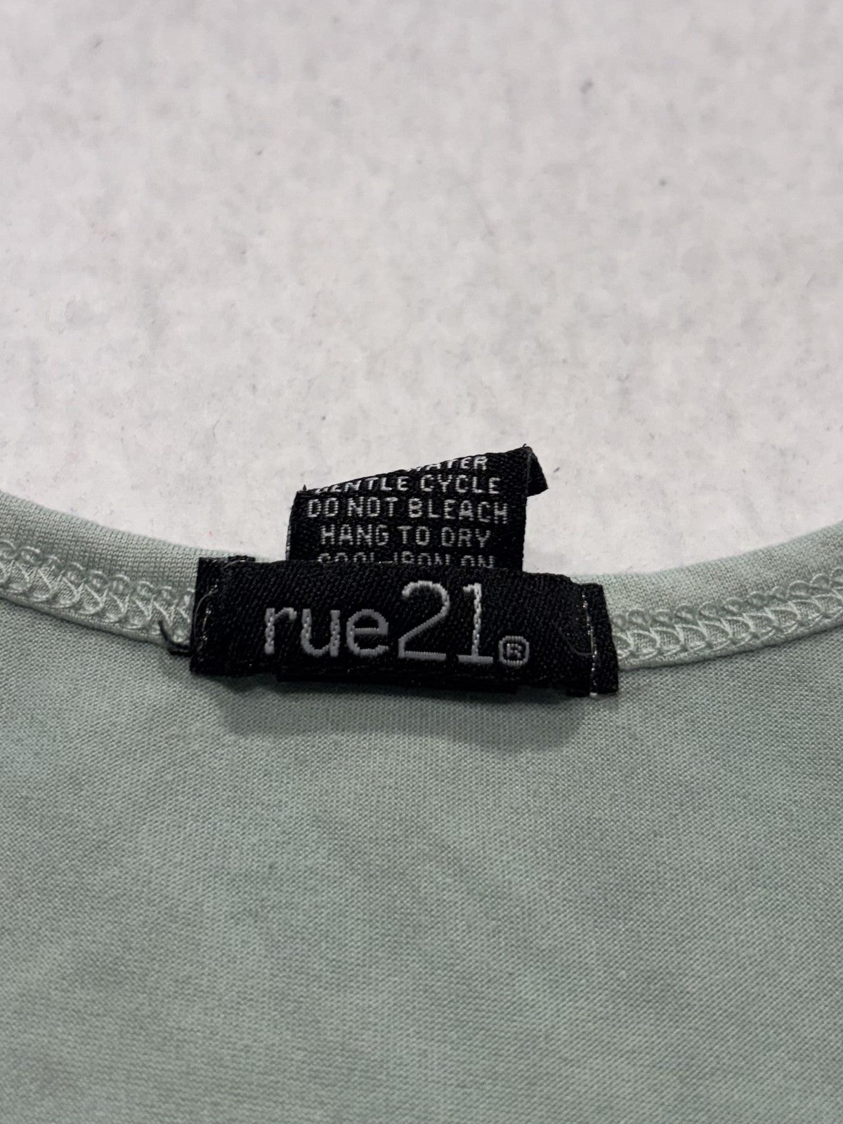 Rue21 Tank Top Juniors XL Green Scoop Neck Stretch Jersey Basic Casual Summer