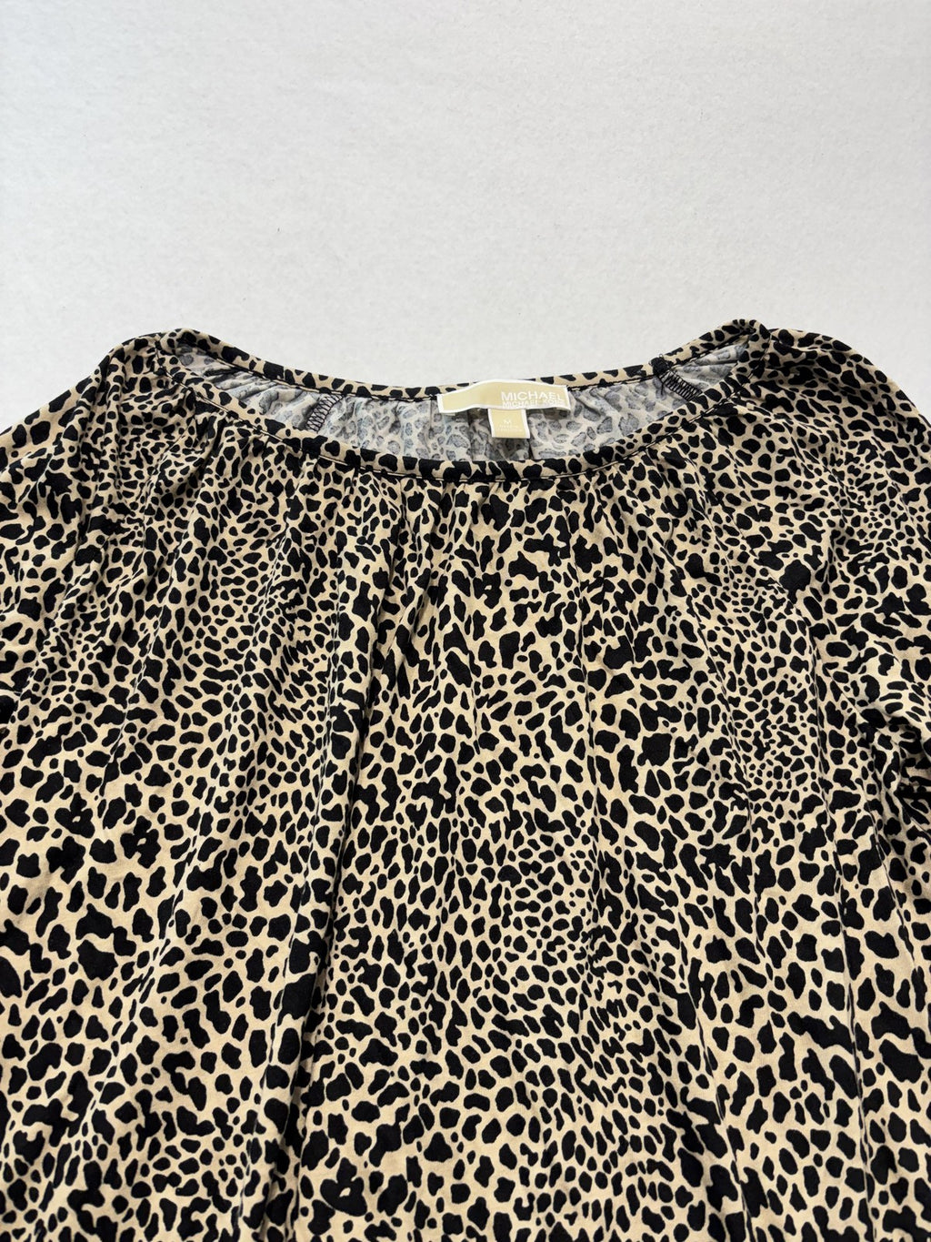 Michael Kors Blouse Womens Medium Beige Leopard Print 3/4 Bell Sleeve Tunic Top