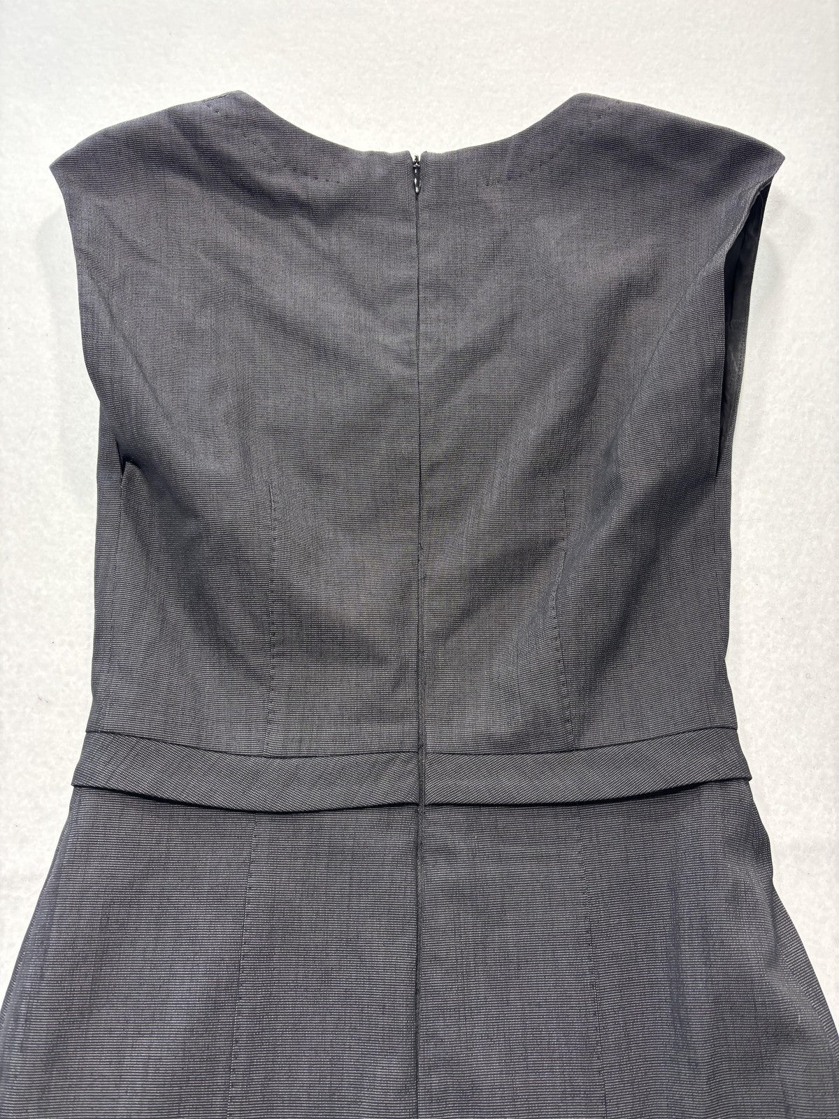 HUGO Dress Womens Medium Gray Scoop Neck Cap Sleeve Sheath Lined Work Office