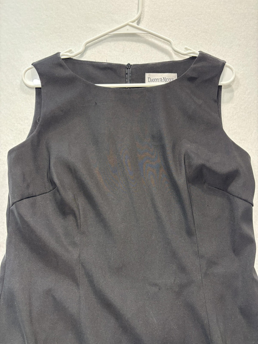 Danny & Nicole Dress Womens 10 Black Boat Neck Sleeveless Sheath Knee Length
