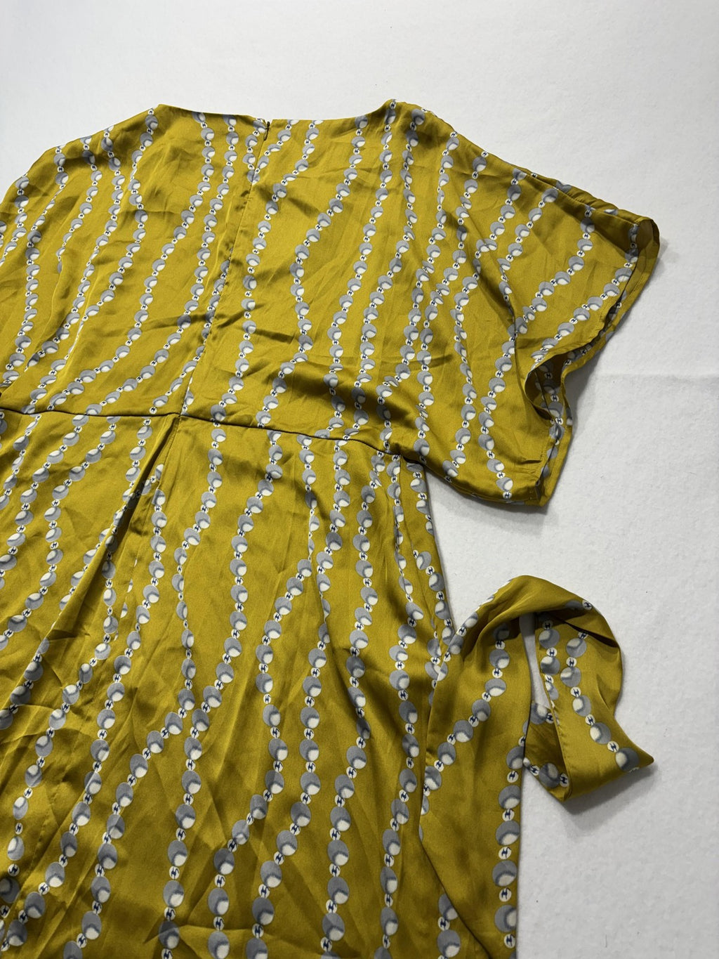 Vertigo Paris Dress Womens XL Yellow Floral Scoop Neck Kimono Sleeve Belted