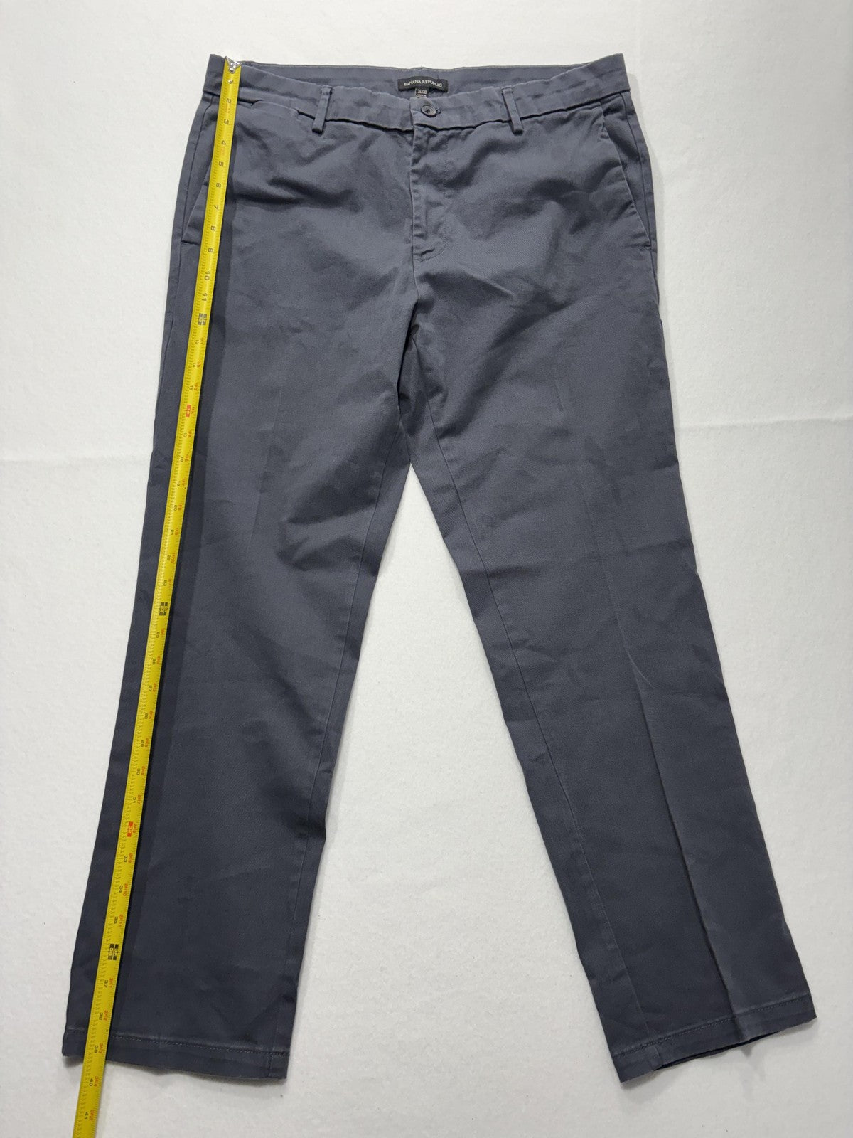 Banana Republic Chino Pants Mens 36x30 Gray Straight Leg Cotton Casual Work