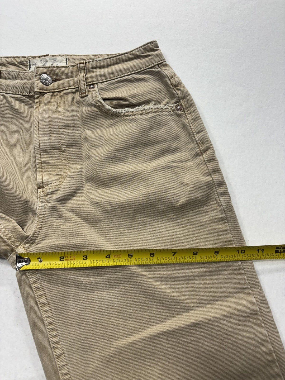 We The Free Jeans Womens 27 Beige High Rise Straight Distressed Raw Hem 27x28
