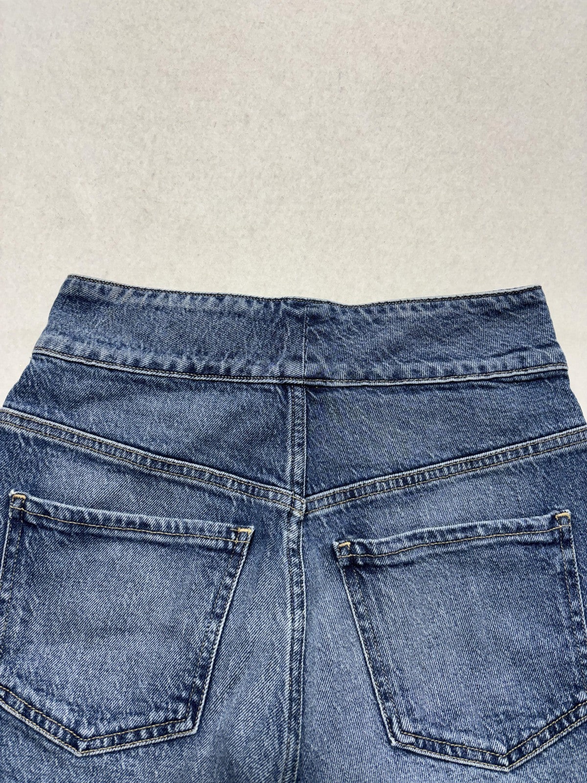 FRAME Shorts Womens 25 Blue Le Hardy Short High Rise Mom Denim Zip Fly