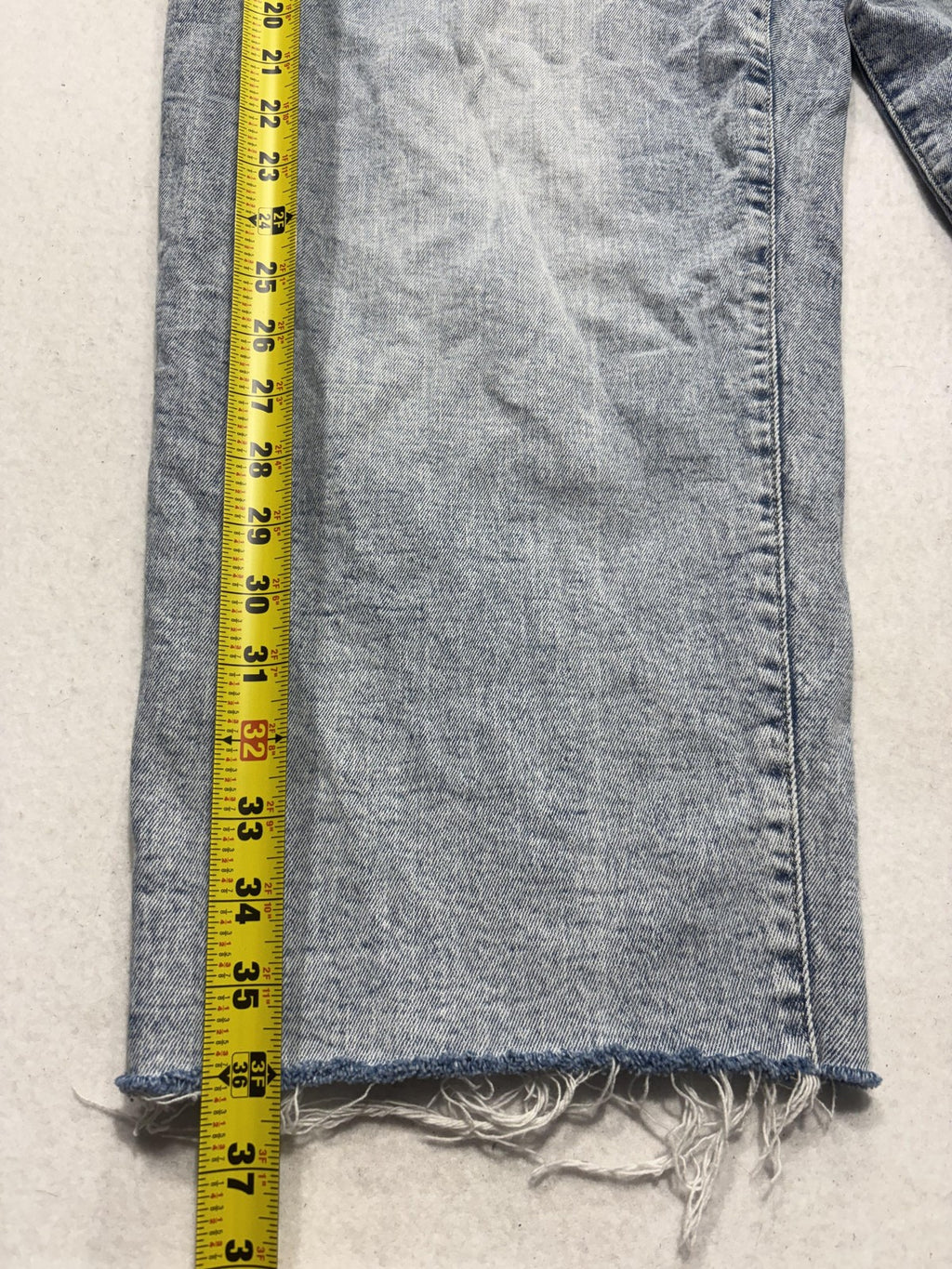 Old Navy Jeans Womens 20 Blue Light Wash High Rise Straight Crop Raw Hem 40x25.5