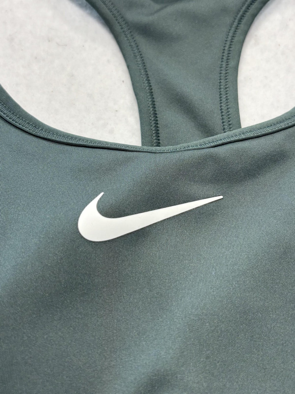 Nike Sports Bra Womens Small Green Racerback Medium Support Padded Logo Athletic