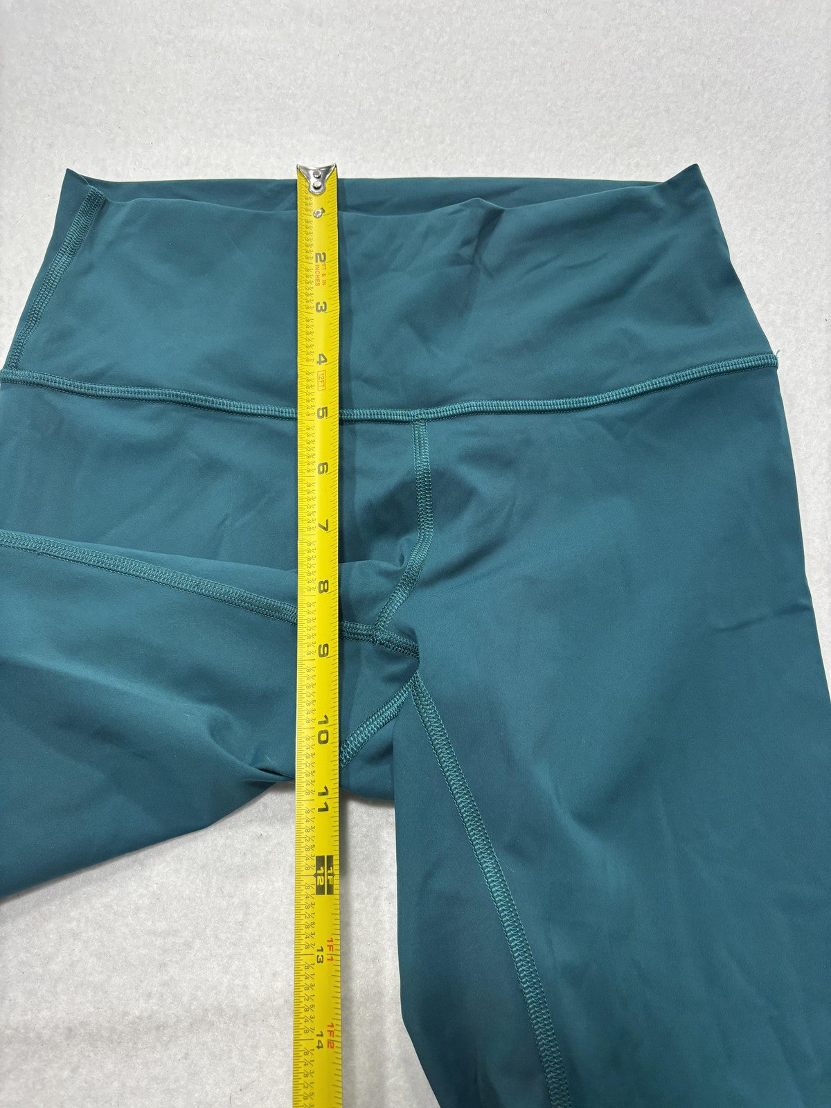 Lululemon Leggings Womens 6 Green High Rise 30" Inseam Ankle Yoga Stretch