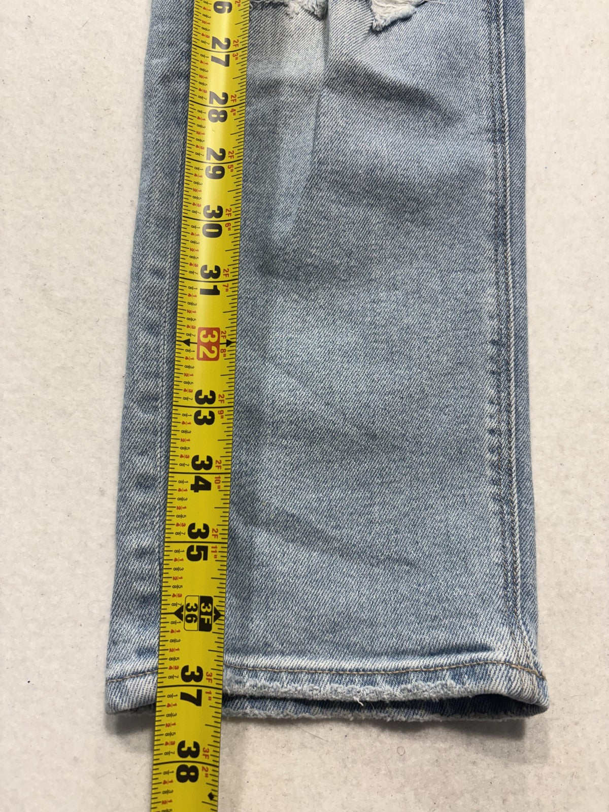 American Eagle Mom Straight Jeans Womens 6 Blue High Rise Distressed 28x28
