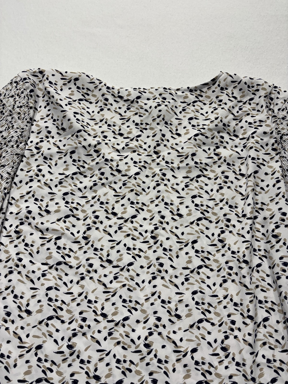 Chico's Blouse Womens 2 White Floral V Neck 3/4 Bell Sleeve Lightweight Tunic