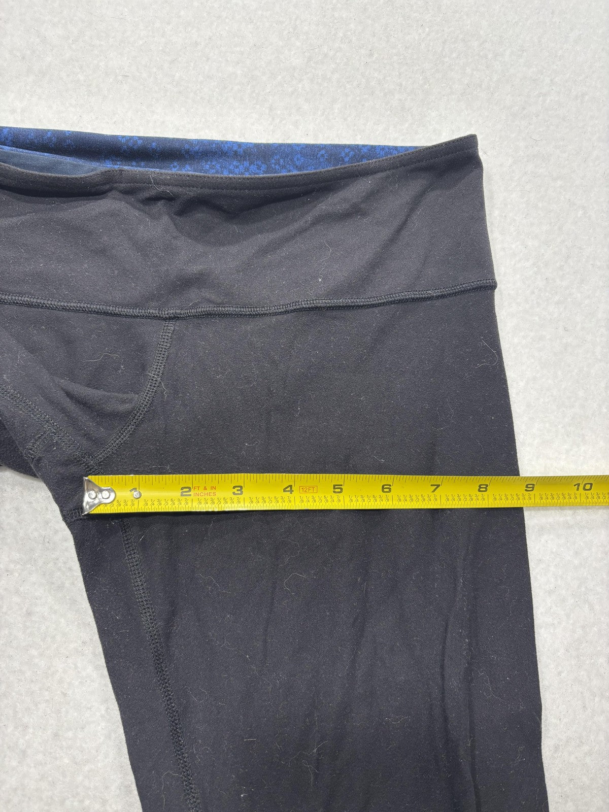 Lululemon Leggings Womens 6 Black 21.5" Inseam Capri Yoga Stretch Athletic Pants