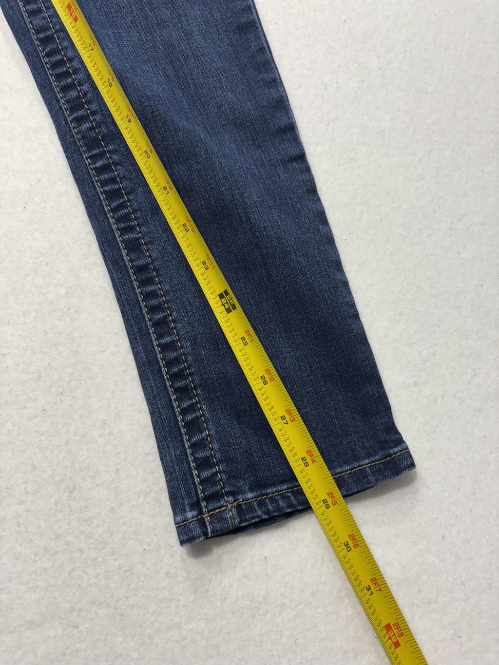 Seven7 Jeans Womens 16 Blue Medium Wash Mid Rise Straight Stretch 34x31