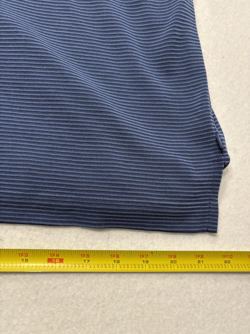 Tommy Bahama Polo Shirt Mens Medium Blue Striped Knit Short Sleeve Golf Casual