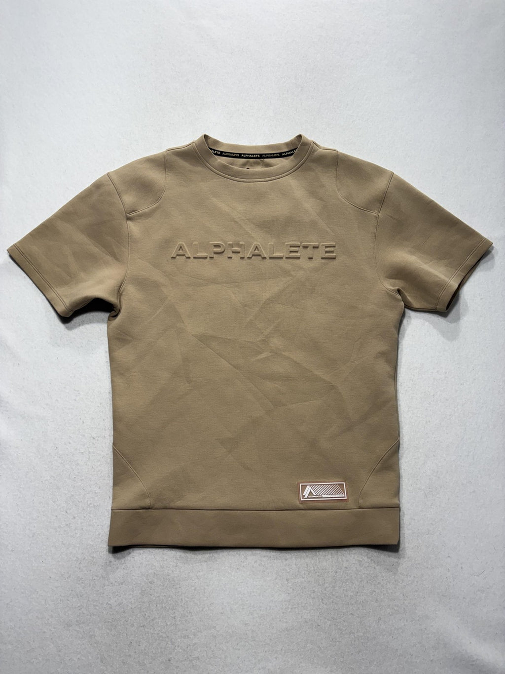 Alphalete Shirt Mens Small Beige Elements Embossed Logo Heavyweight Tee Athletic