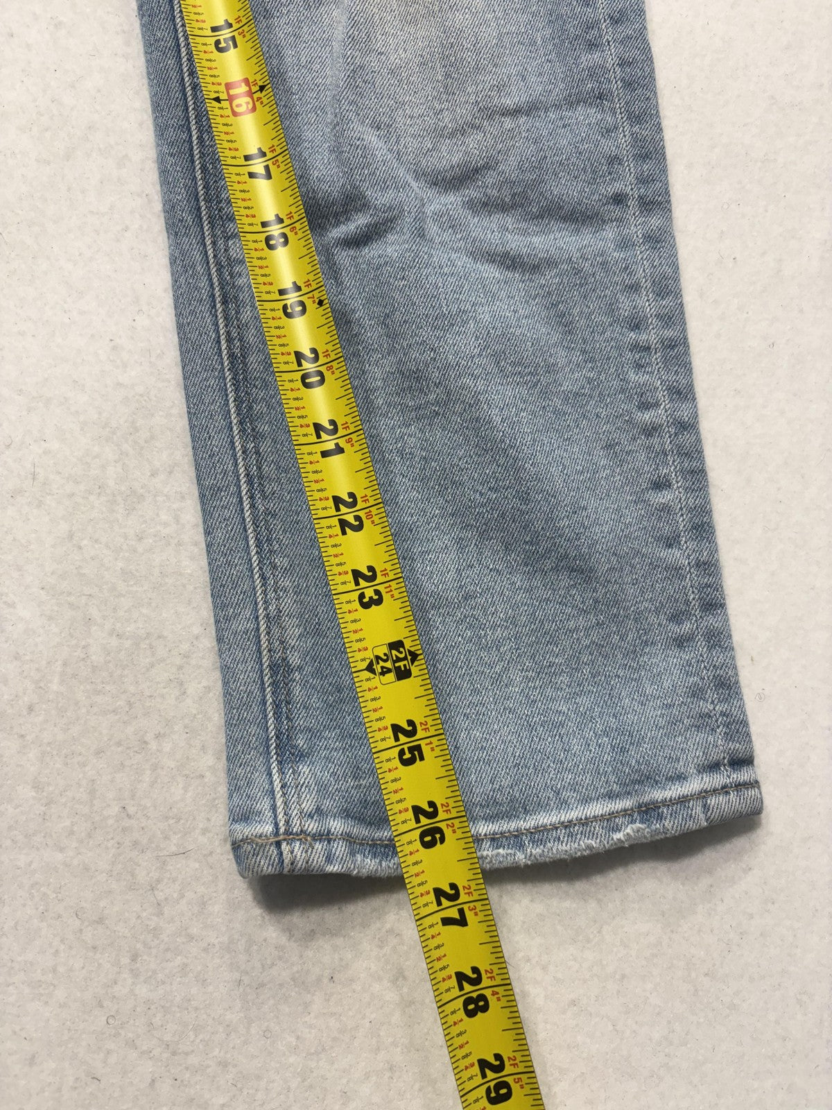 American Eagle Mom Straight Jeans Womens 6 Blue High Rise Distressed 28x28