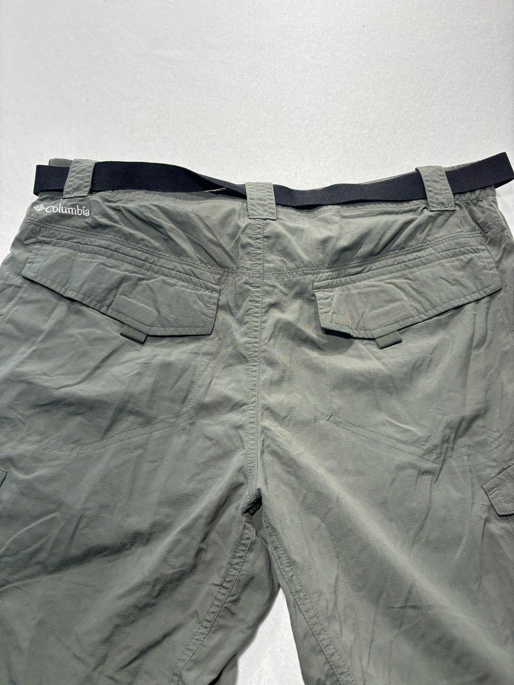 Columbia Omni-Shade Shorts Mens 34 Green Belted Cargo Hiking Quick Dry Outdoor