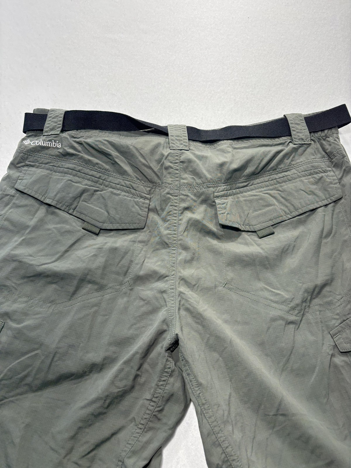 Columbia Omni-Shade Shorts Mens 34 Green Belted Cargo Hiking Quick Dry Outdoor