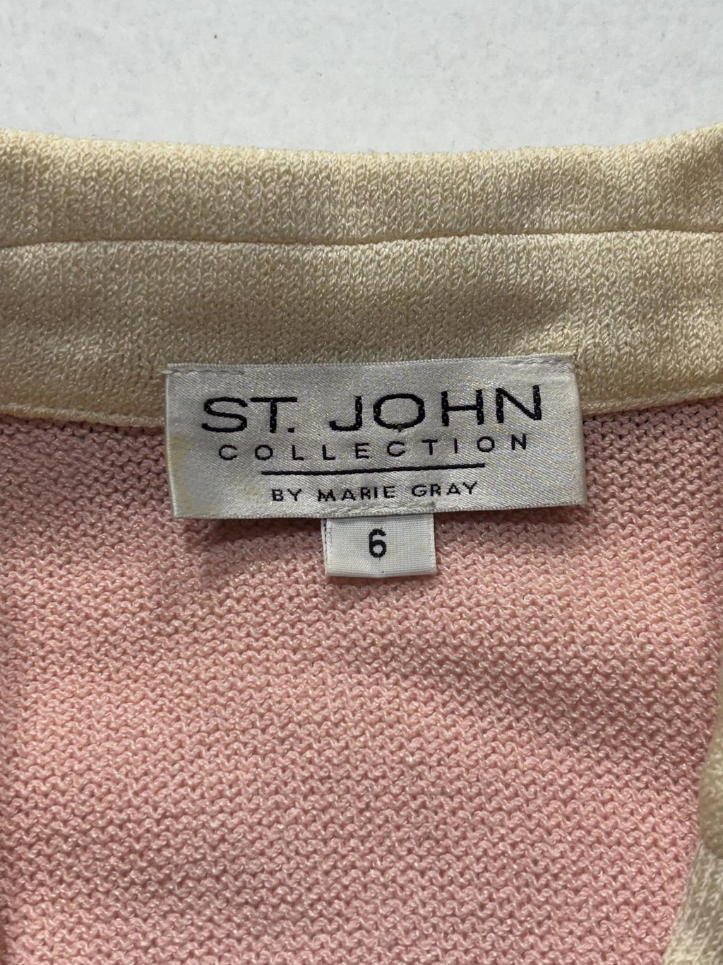 St. John Sweater Womens 6 Pink Collared Button Front Long Knit Cardigan