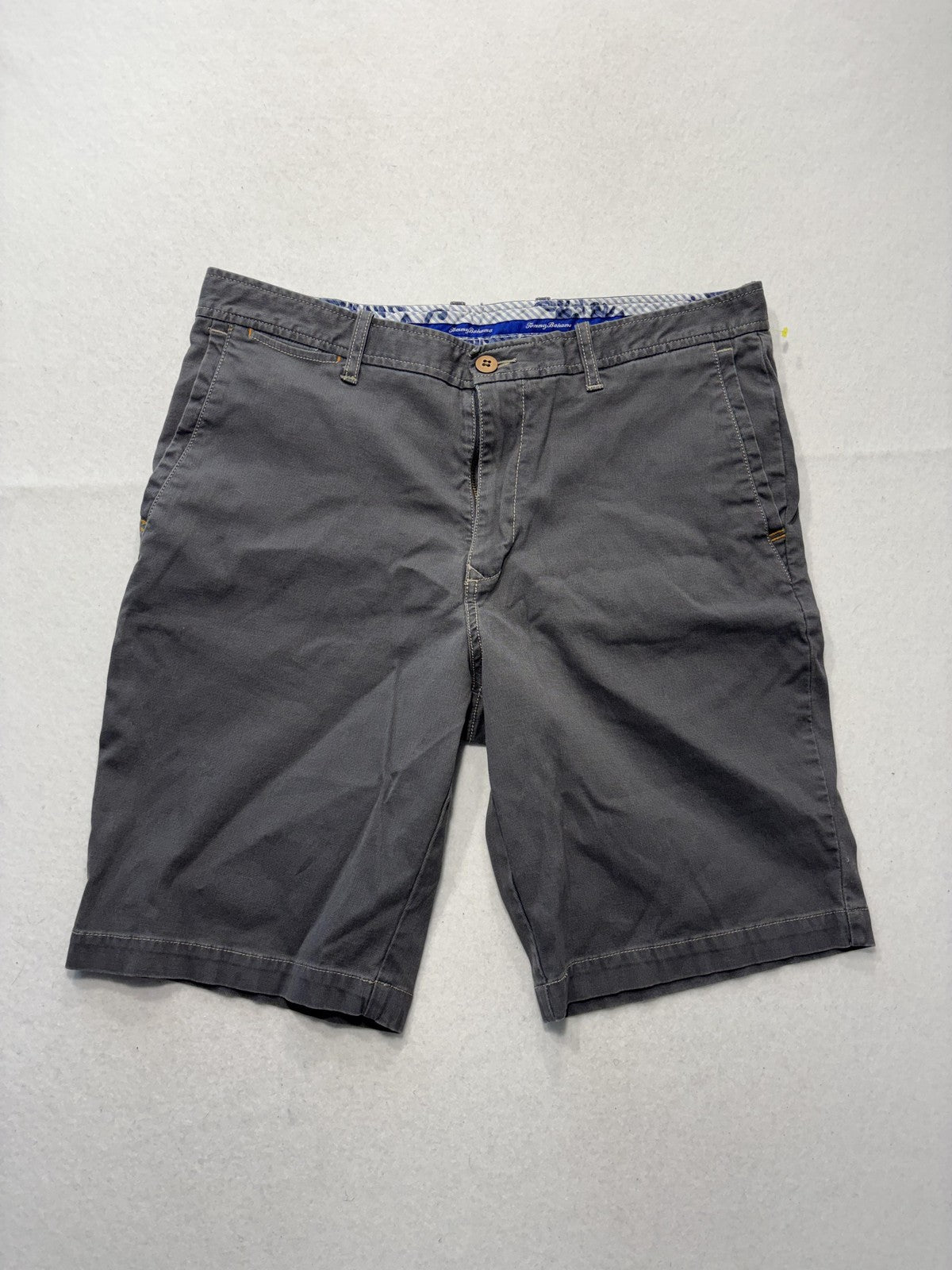 Tommy Bahama Chino Shorts Mens 36 Gray 10" Inseam Flat Front Canvas Casual
