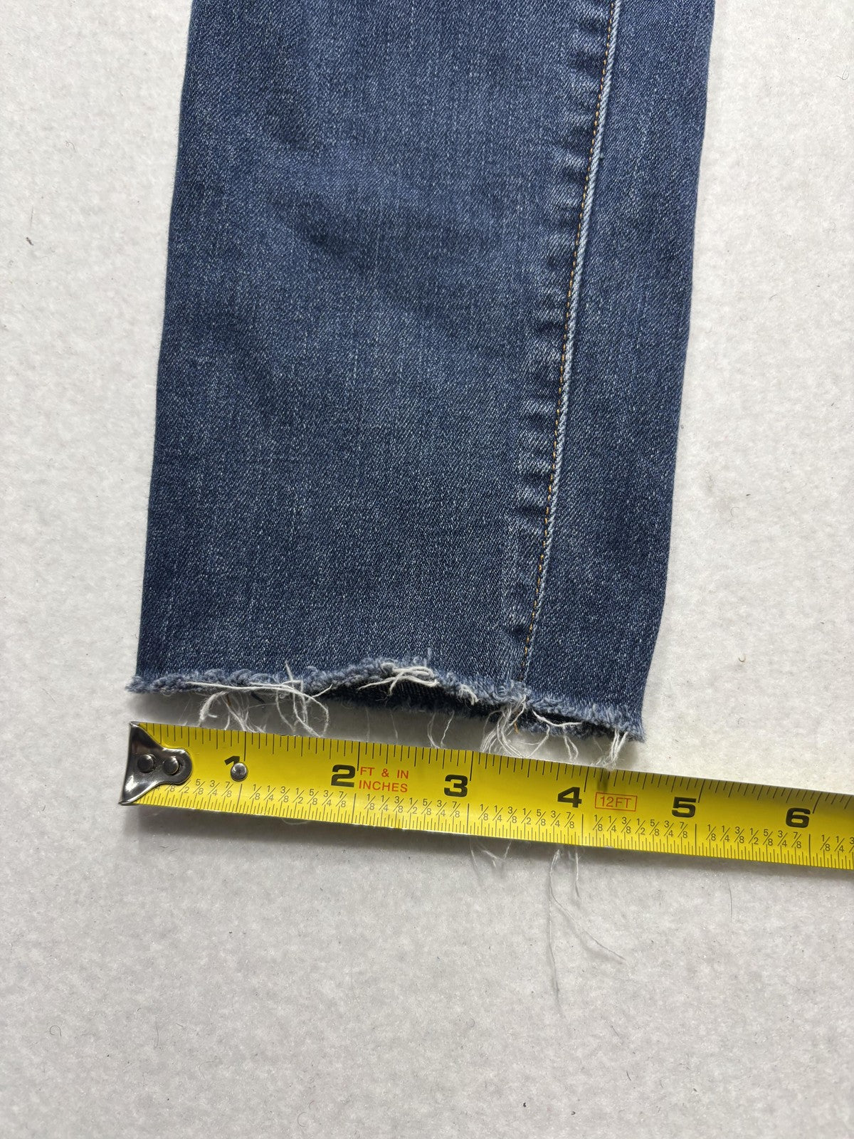 FRAME Ali High Rise Cigarette Jeans Womens 28 Blue Medium Wash Raw Hem 28x27