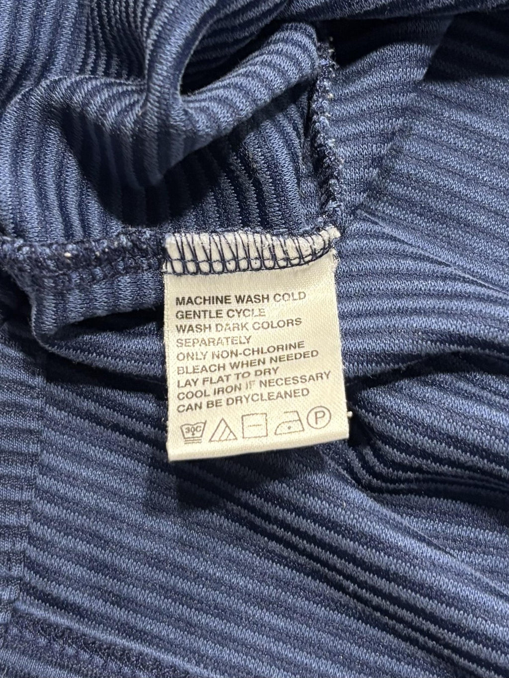 Tommy Bahama Polo Shirt Mens Medium Blue Striped Knit Short Sleeve Golf Casual