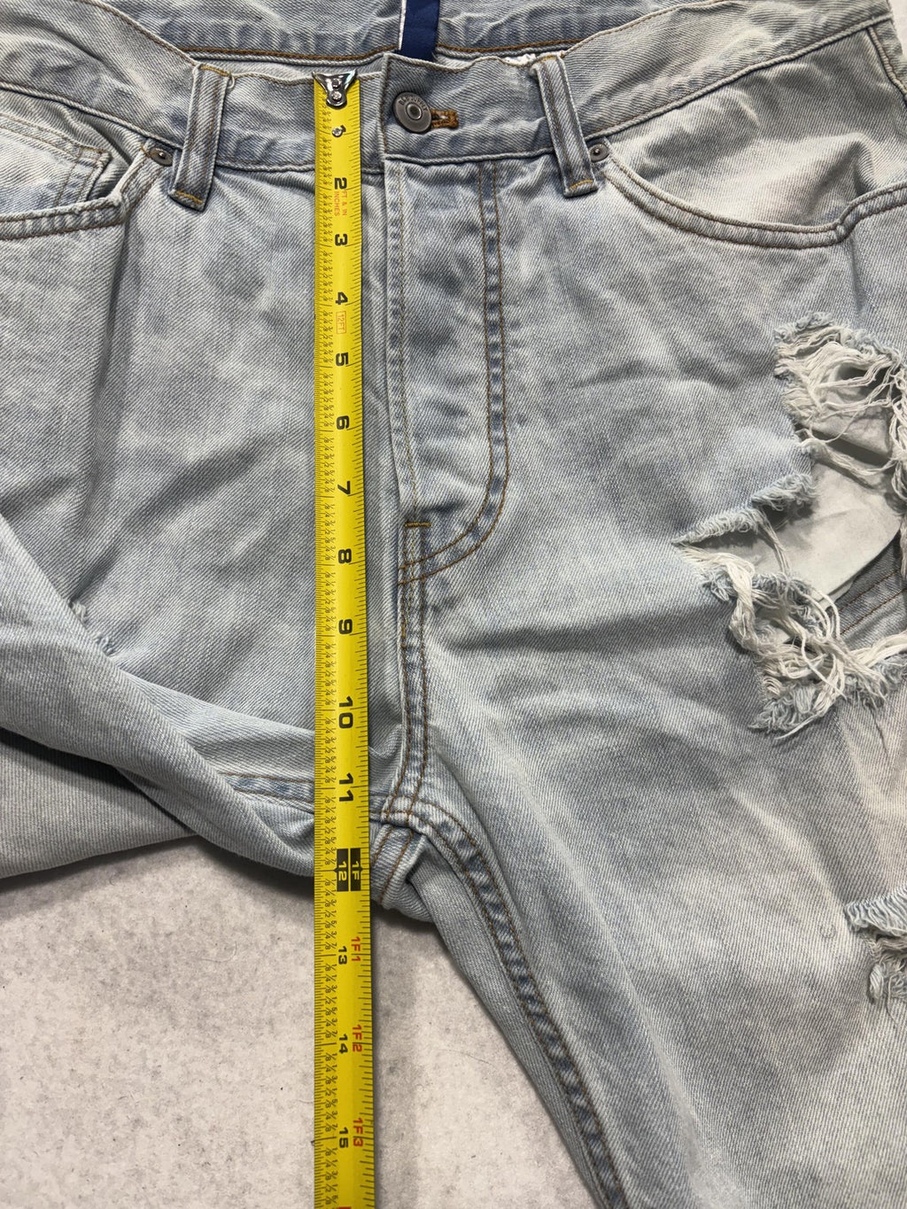 H&M Bermuda Shorts Mens 32 Blue Denim 12" Inseam Distressed Cut Off Frayed Hem