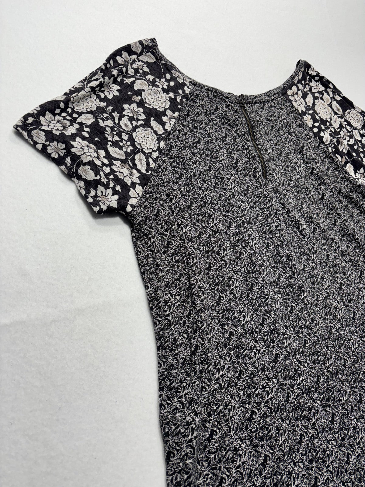 Lucky Brand Blouse Womens XL Black Floral Raglan Short Sleeve Zip Back Knit Top