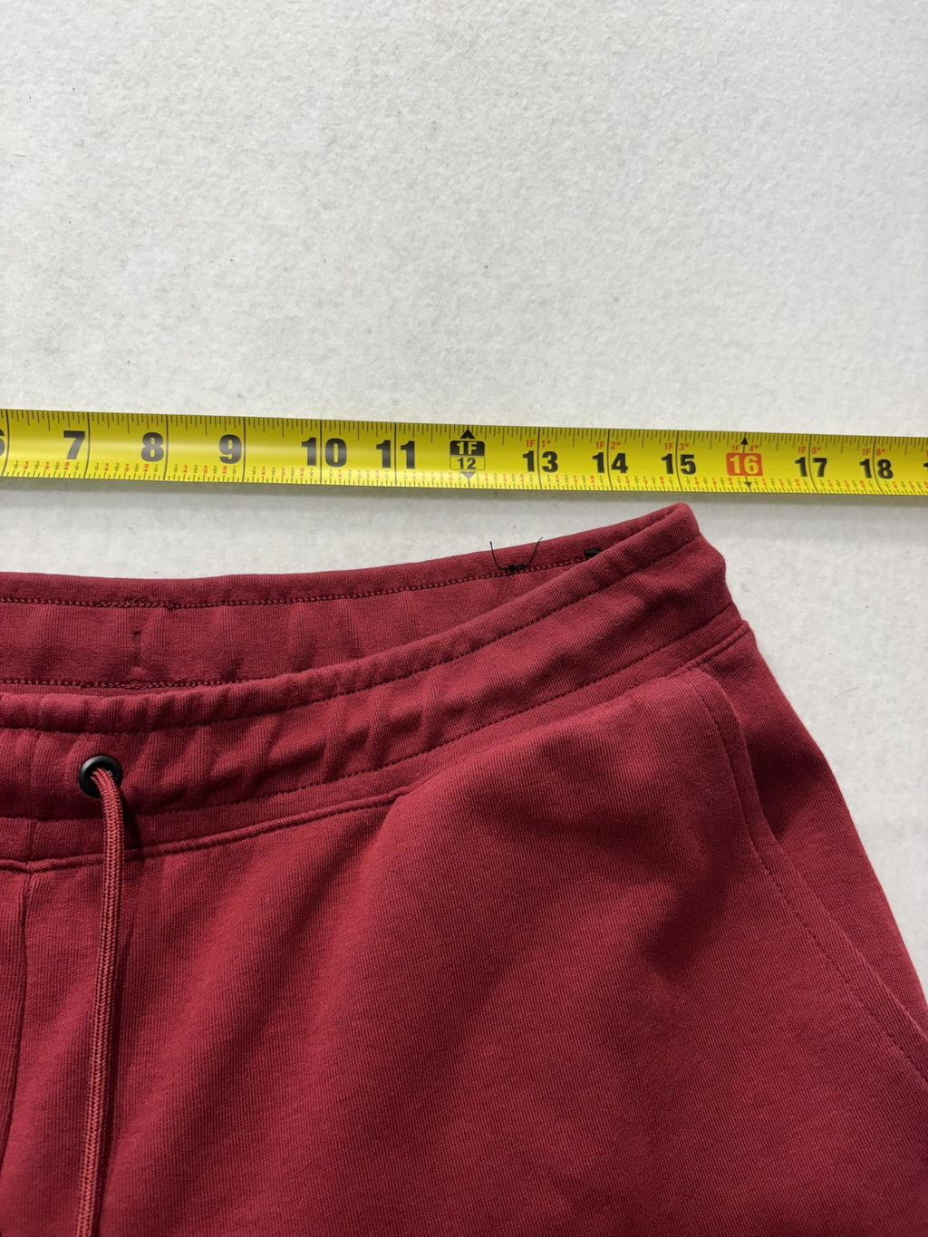 Nike Jogger Pants Mens Large Red Fleece Elastic Waist Zip Pockets Athletic