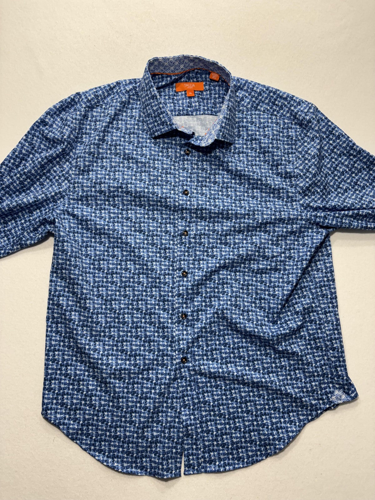 Tallia Sport Shirt Mens XL Blue Geometric Long Sleeve Button Up Stretch Casual