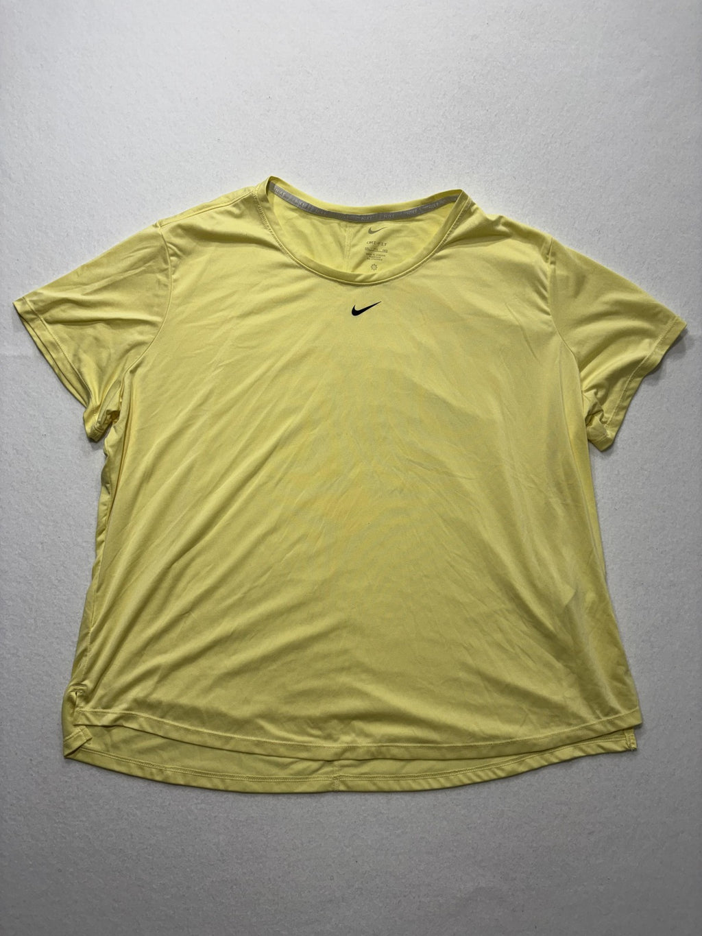 Nike Shirt Womens XXL Yellow Dri-FIT Crew Neck Short Sleeve Running Athletic Top
