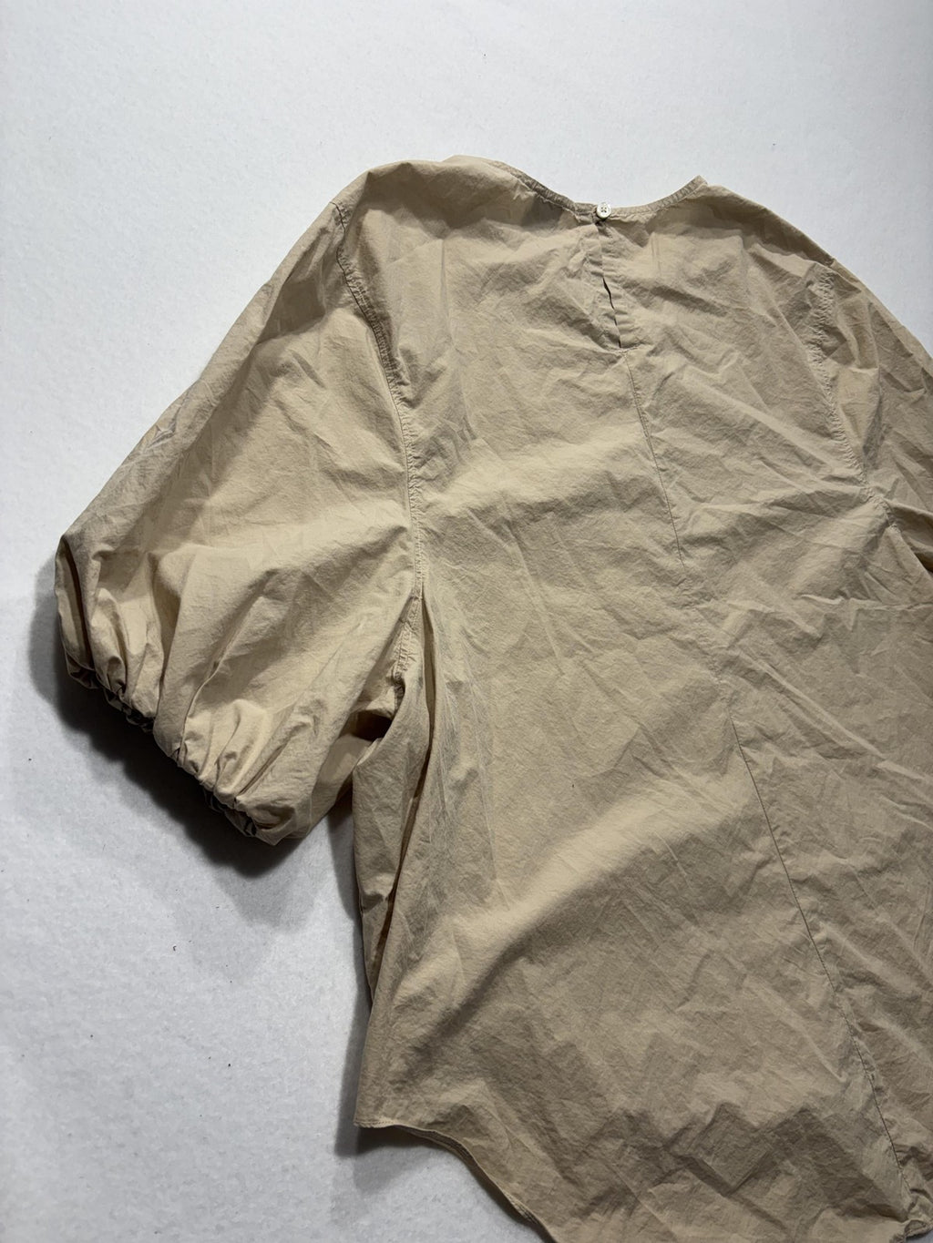 GREI. Blouse Womens 2 Beige Round Neck Short Balloon Sleeve Cotton Relaxed Top