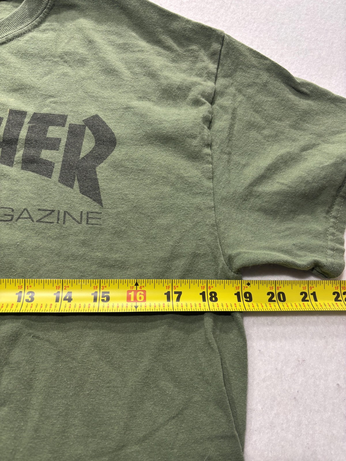 Thrasher Shirt Mens Medium Green Skateboard Magazine Logo Graphic Tee Streetwear