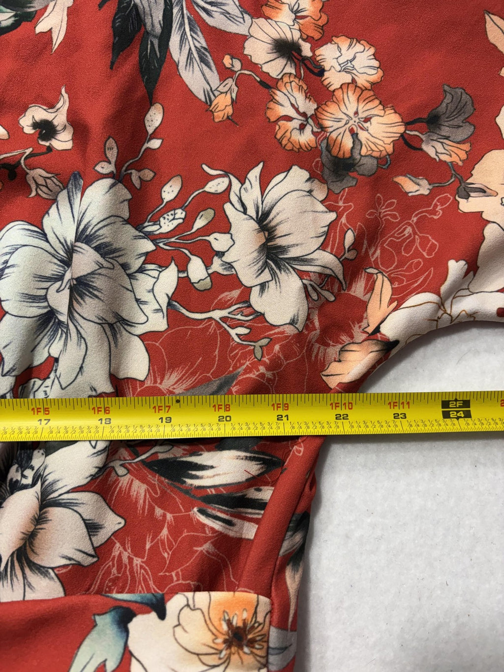 City Chic Blouse Womens 20 Red Floral V Neck Short Sleeve Peplum Top Tie Waist