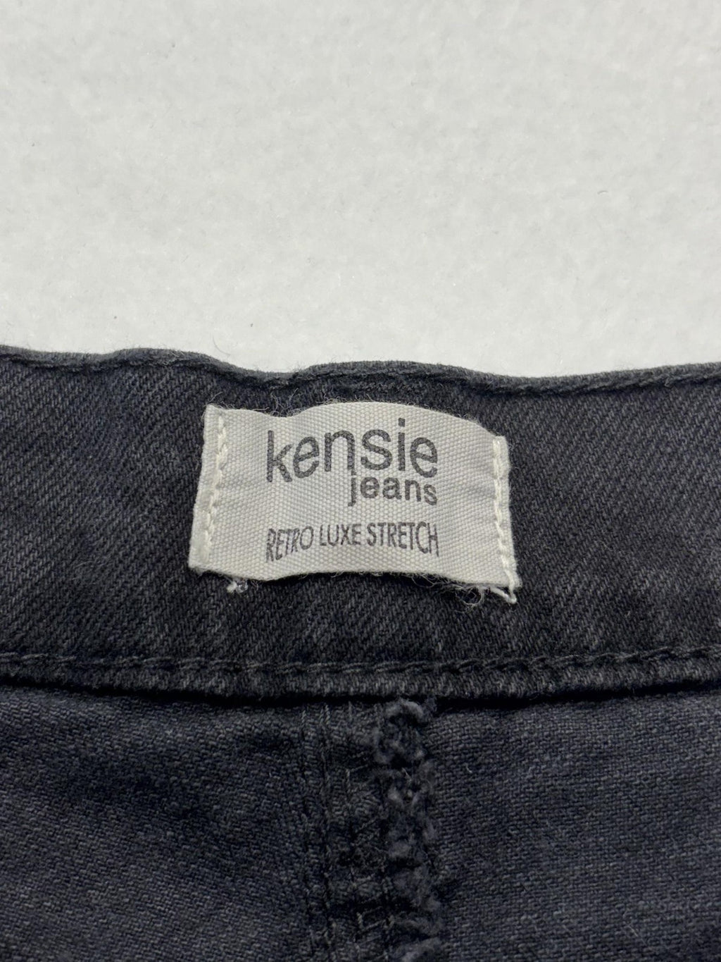 Kensie Jeans Womens 10/30 Gray Charcoal Wash High Rise Slim Straight Raw Hem