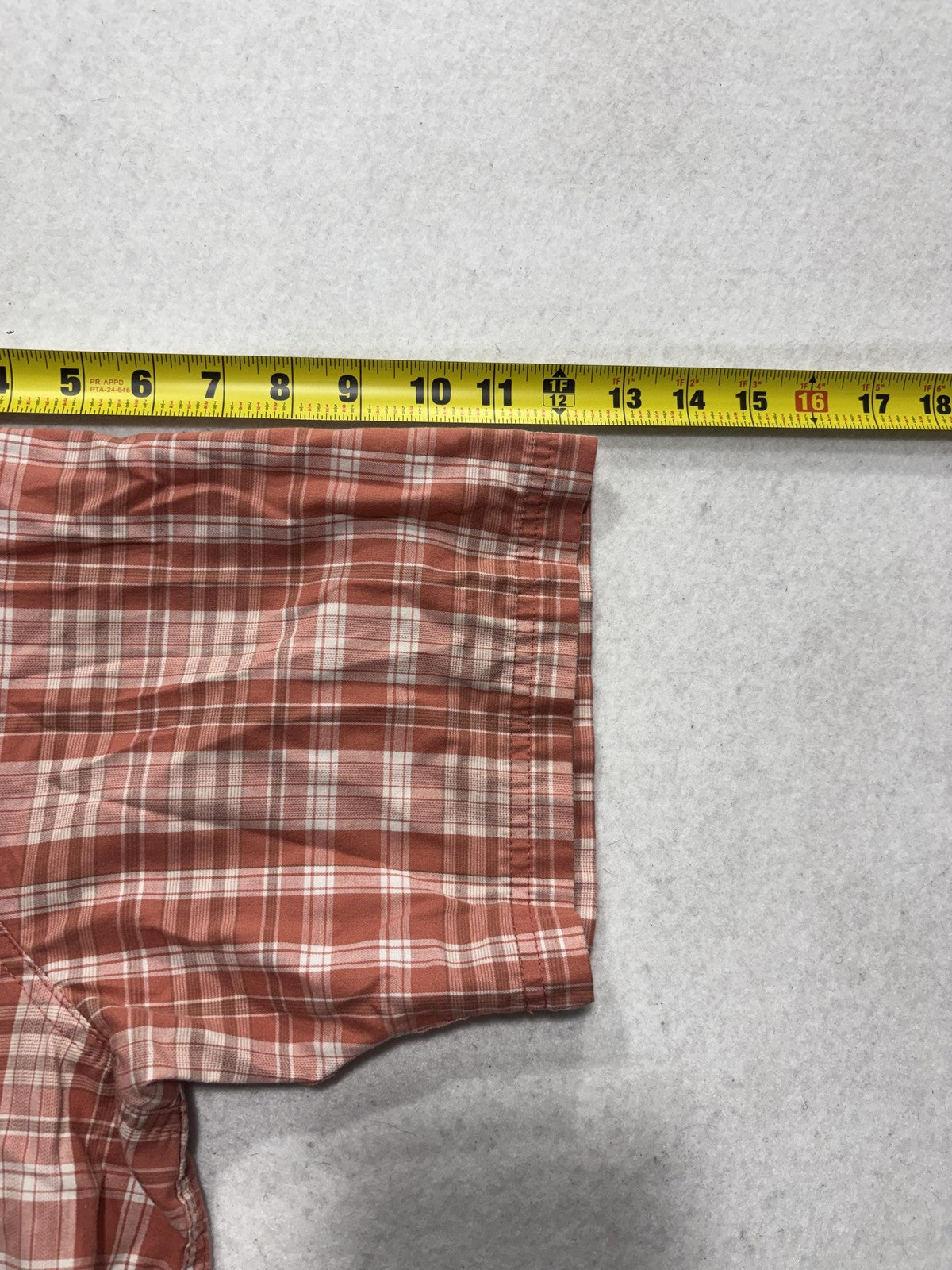 Wrangler Shirt Mens XL Orange Plaid Short Sleeve Button Up Casual Pockets