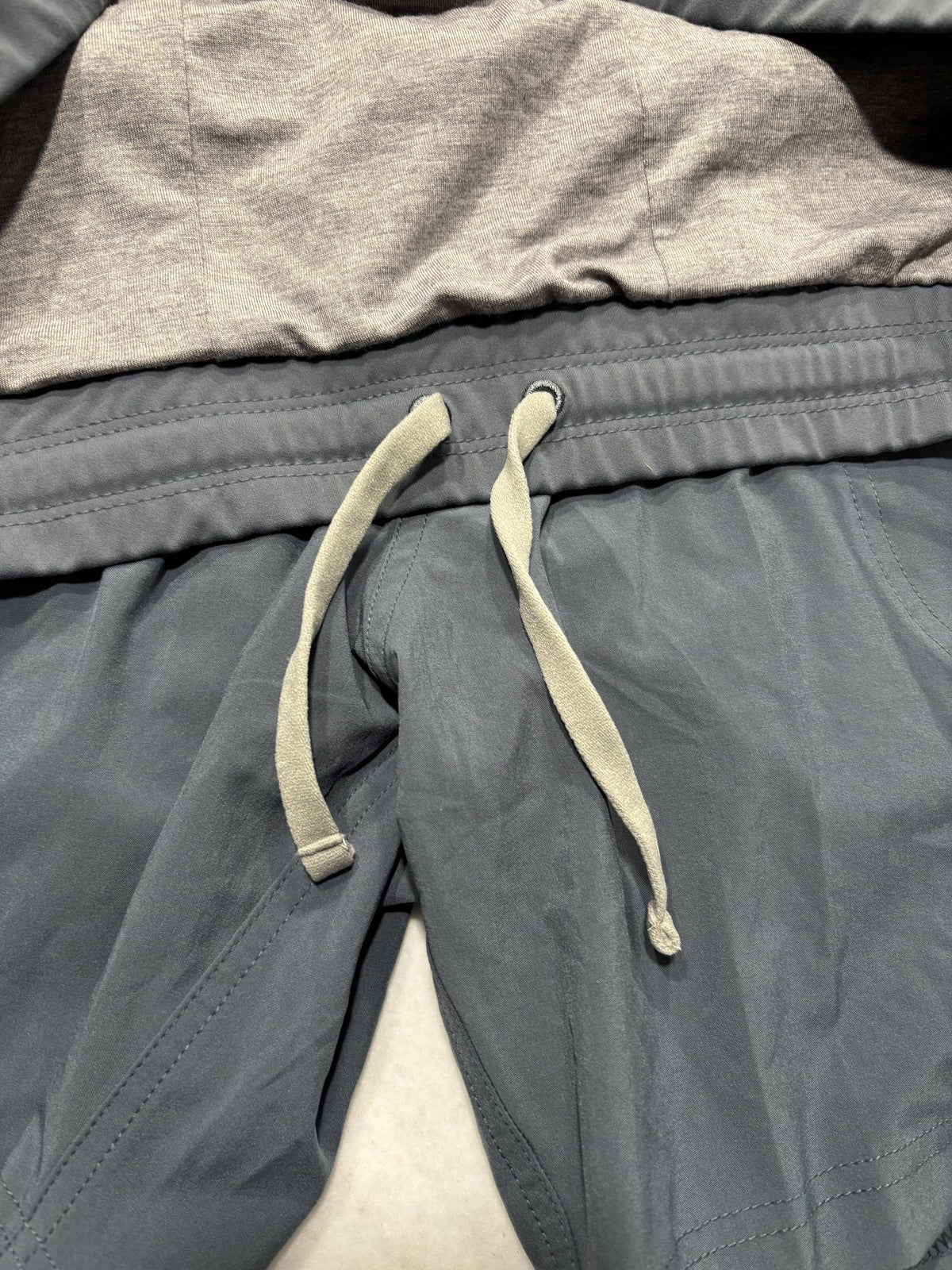 Free Fly Shorts Mens 2XL Gray 7" Inseam Breeze Active Lined UPF 50 Running