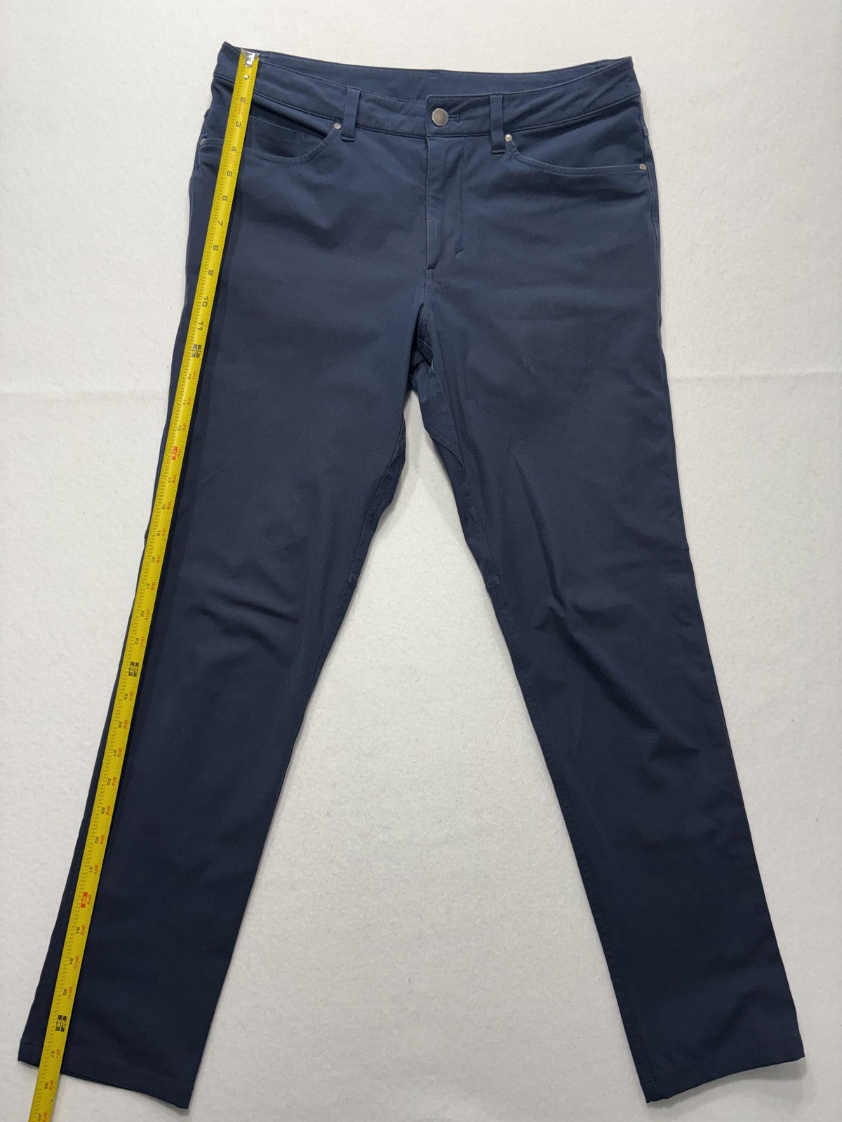 Lululemon Chino Pants Mens 34x31 Blue Slim Straight Stretch Casual Outdoor